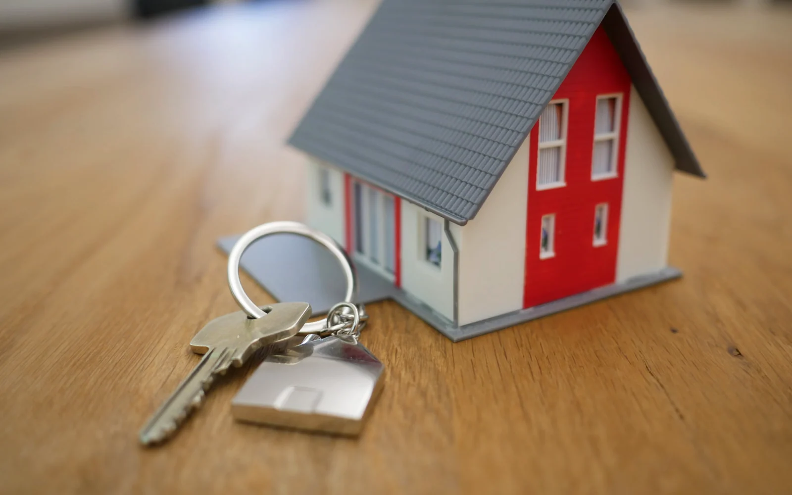 Closing costs when you buy a home with cash closing-cost guide photography